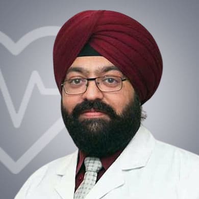 Dr. Mandeep Malhotra: Bester Onkologe in Delhi, Indien