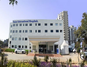 Arañas vasculares (escleroterapia) en Sanar International Hospital: costos, mejores médicos y reseñas