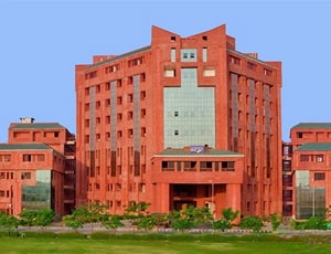 Sharda Hospital - Best Hospital in Delhi, India
